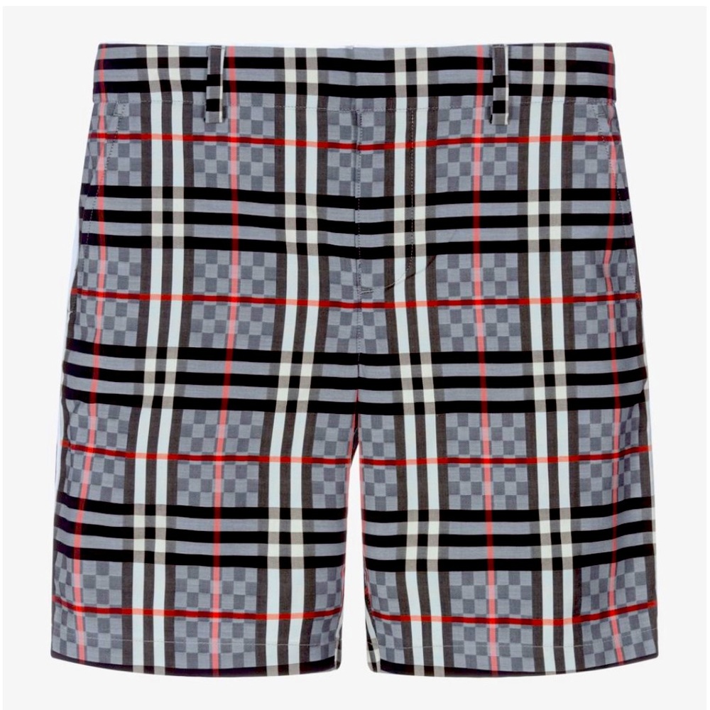 Burberry boys dizzy checkered shorts. Size 12. Worn once!